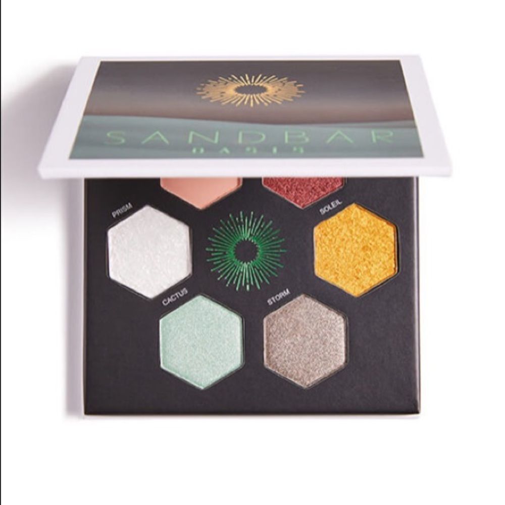 Sandbar Beauty The Oasis Palette